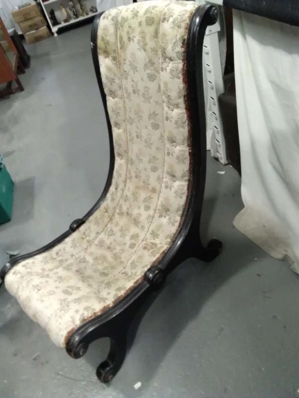 lot 261 antique slipper chair - Image 2