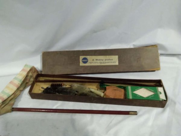 lot 282 Webly shotgun cleaning kit - Image 2