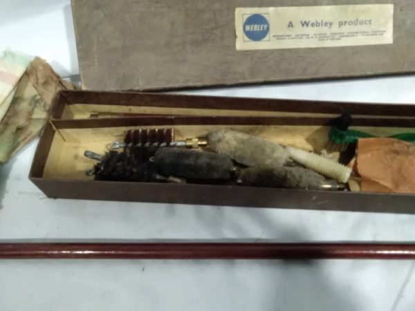 lot 282 Webly shotgun cleaning kit - Image 5