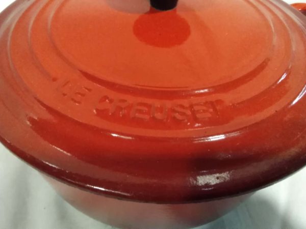 lot 283 Le Crueset red casserole dish with lid - Image 3