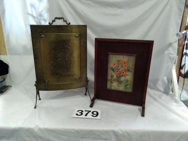 lot 379 brass fire guard & wooden fire guard