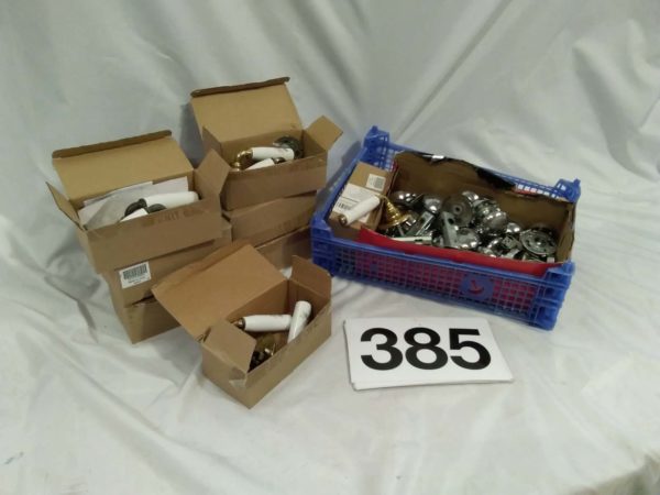 lot 385 door handles , knobs used & new