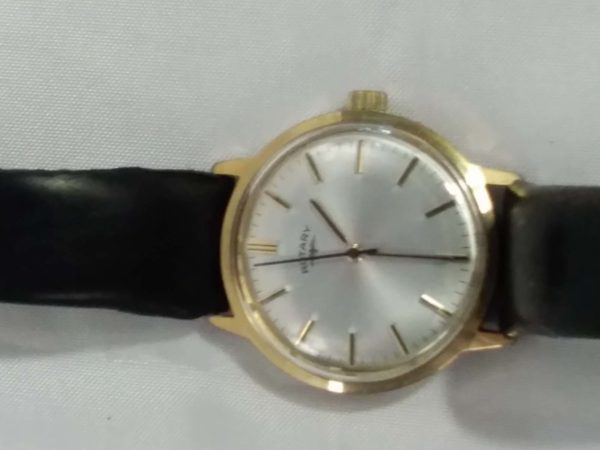 lot 456 vintage rotary automatic wristwatch (working ) - Image 2