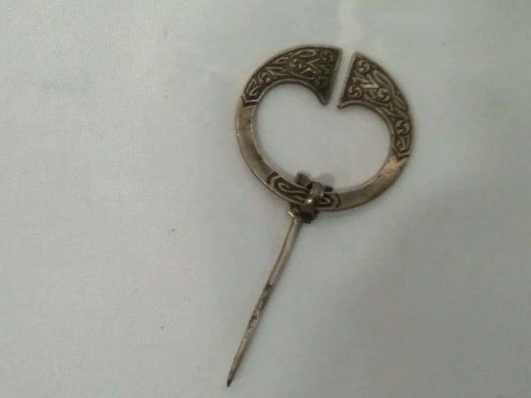 lot 460 antique scottish sterling silver kilt pin / brooch - Image 3