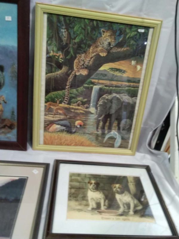 lot 599 5 framed prints & 1 jigsaw animal related - Image 11