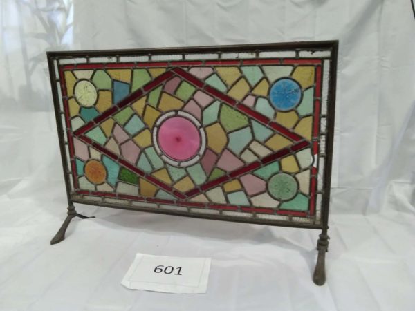 lot 601 Large stained glass fire screen with metal surround 32″ x  22.5″ ( some missing glass) - Image 4