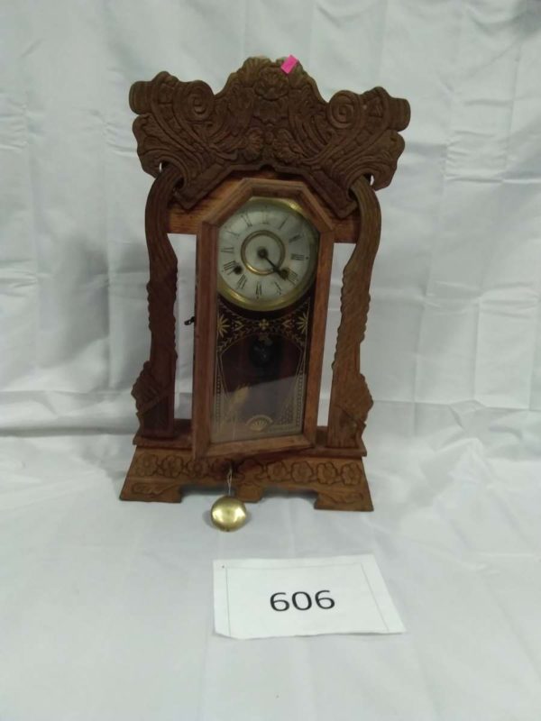 lot 606 American Gingerbread clock ( needs Attention) - Image 2