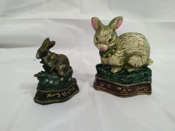 lot 609 2 cast iron Rabit door stops - Image 4