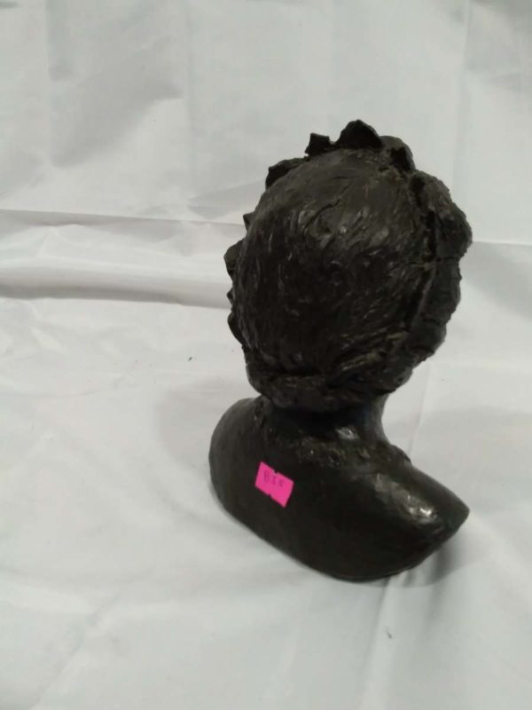 lot 613 bust of the Queen mother by Jill Tweed limited edition 401/750 bronzed resin signed & dated - Image 5