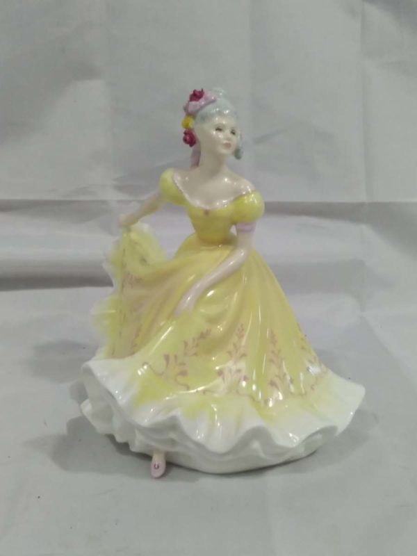 lot 615 Royal Doulton HN 2379 ” Ninette”