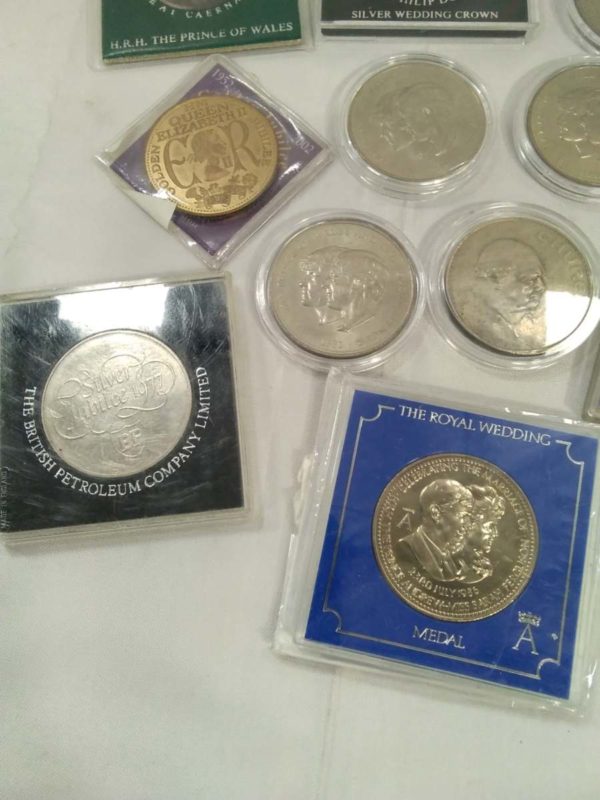 lot 617 Commemorative coins - Image 3