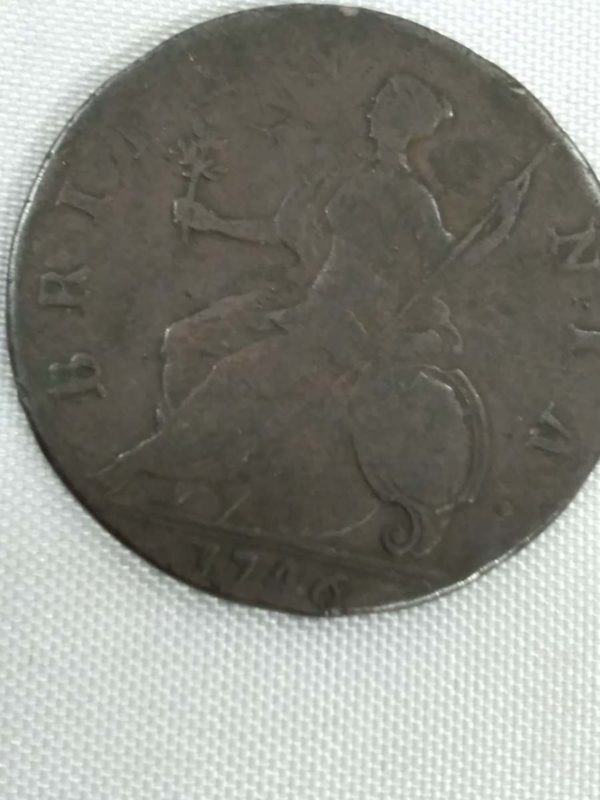 lot 636 old coins dated 1746 & 1734 - Image 5