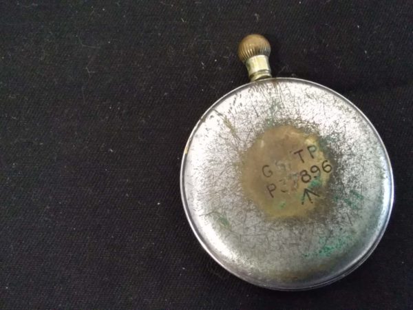 lot 840 vintage Helvettia military pocket watch (working) - Image 2