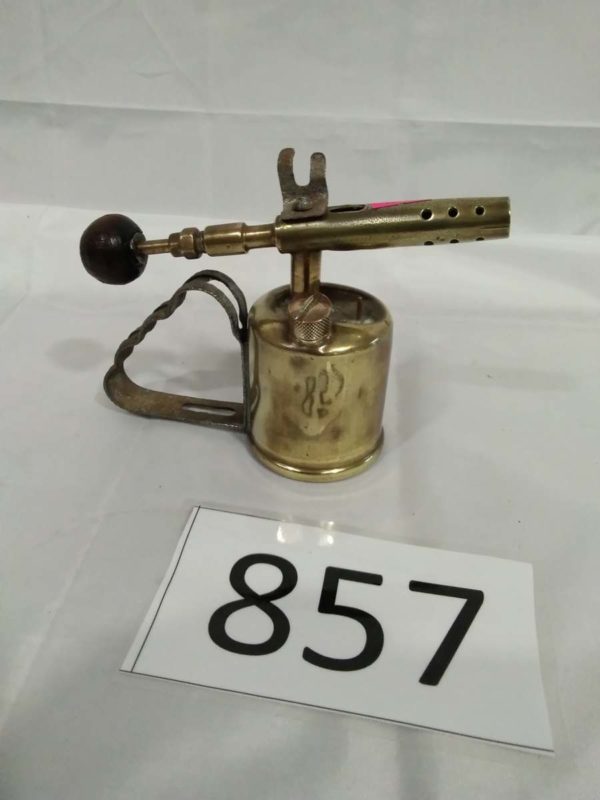 lot 857 1940’s petrol engine starter/heater