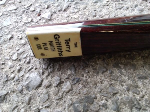 lot 029 vintage Terry Griffiths snooker cue - Image 4