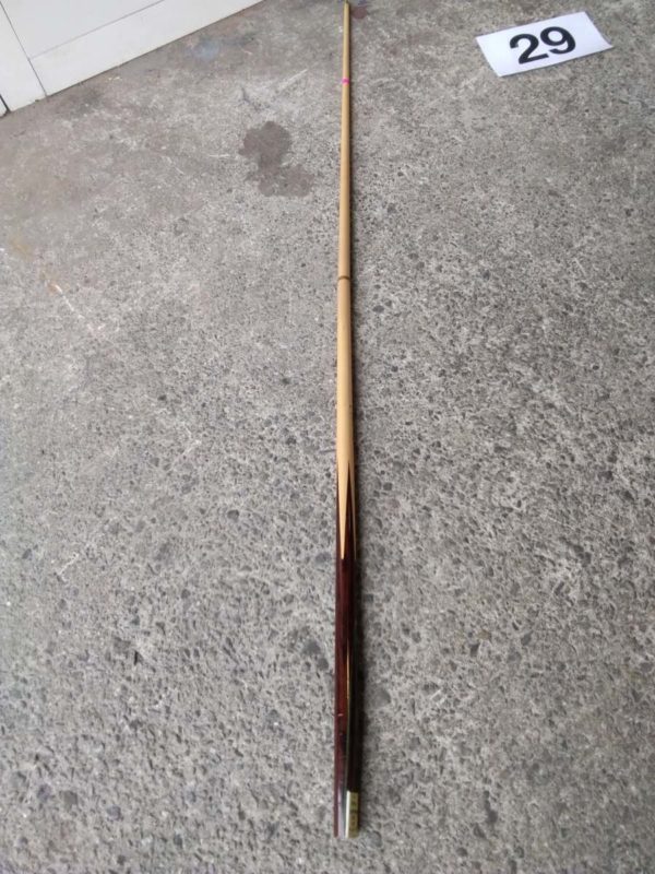 lot 029 vintage Terry Griffiths snooker cue - Image 3