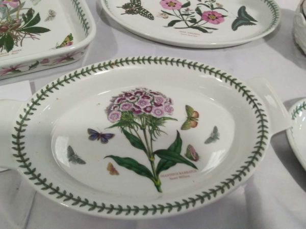 lot 030 collection of Portmeirion dishes & hen on nest - Image 8