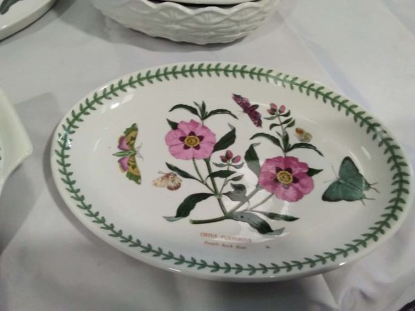 lot 030 collection of Portmeirion dishes & hen on nest - Image 7