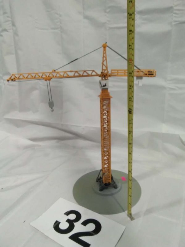 lot 032 Liebherr German model crane - Image 3