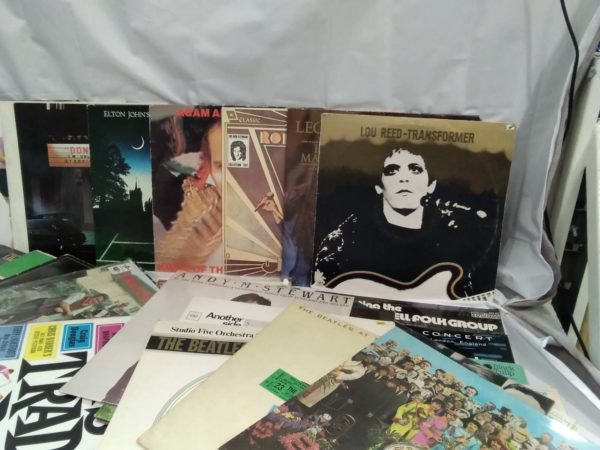 lot 062 box of 70+ records including Beatles, Bob Dylan, etc. - Image 7