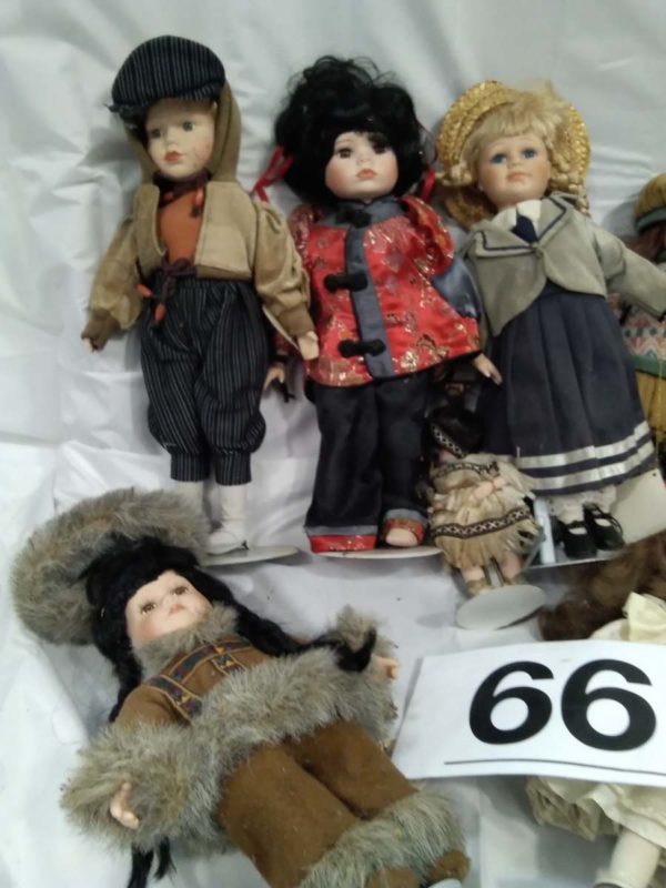 lot 066 quantity of collectors china dolls - Image 2