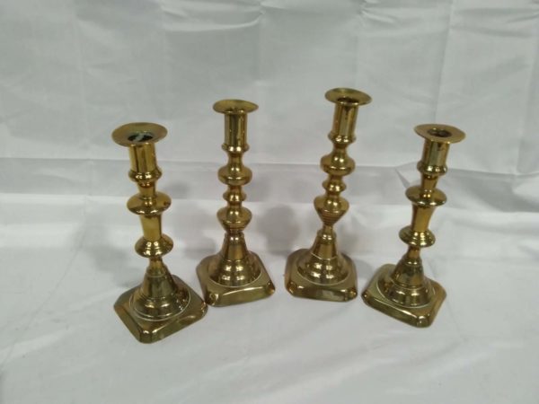 lot 206 brass candle sticks & miner - Image 2