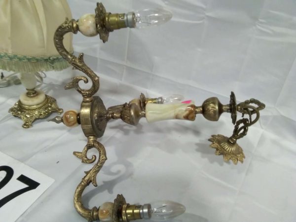 lot 207 onyx chandilier & table lamp - Image 2