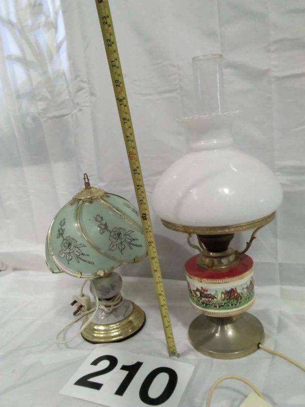 lot 210 converted oil lamp to electric & other lamp - Image 5