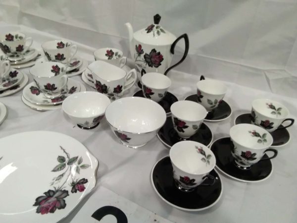 lot 220 2 Royal Albert partial coffee & teaset - Image 11