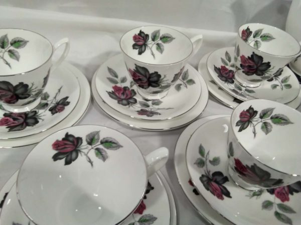 lot 220 2 Royal Albert partial coffee & teaset - Image 5