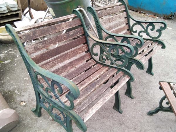 lot 229 cast iron garden chairs & table - Image 5