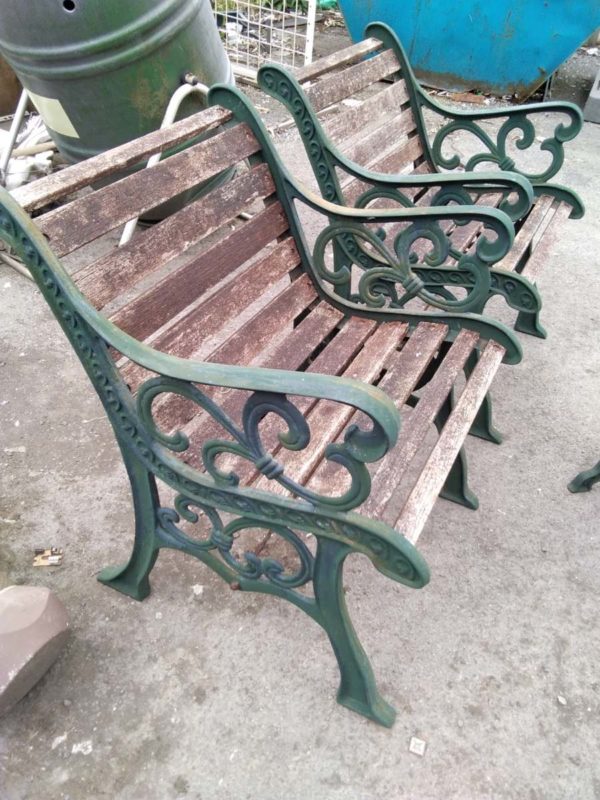 lot 229 cast iron garden chairs & table - Image 4