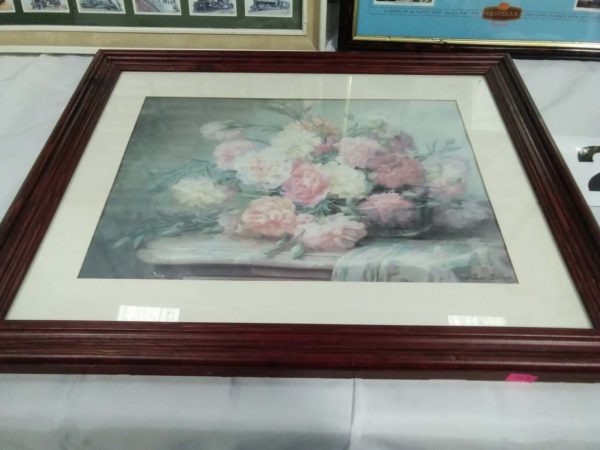 lot 248 framed floral picture & 2 framed collectors card sets - Image 5