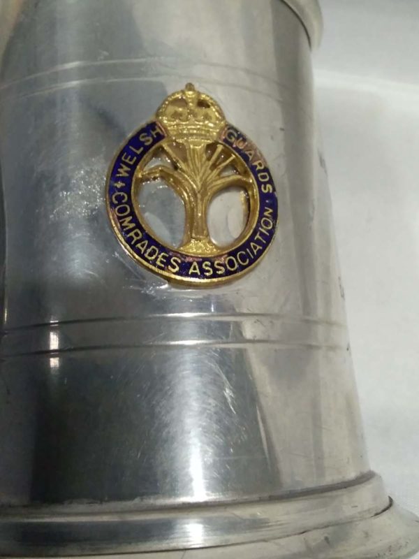 lot 260 2x Welsh Guards pewter tankards - Image 4