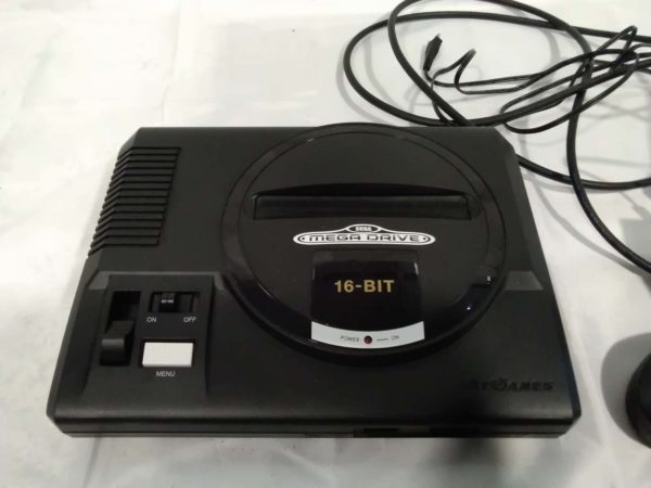 lot 291 modern Sega Mega drive, controllers & lead - Image 2