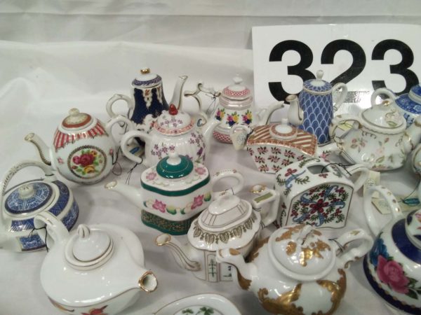 lot 323 40 x miniature china teapots - Image 7