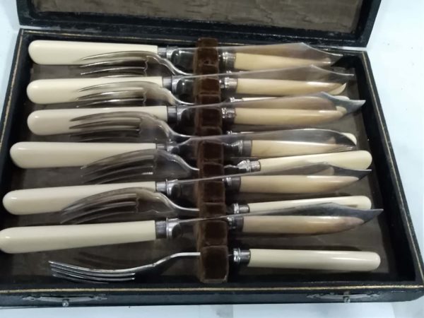 lot 506 cased cutlery set - Image 3