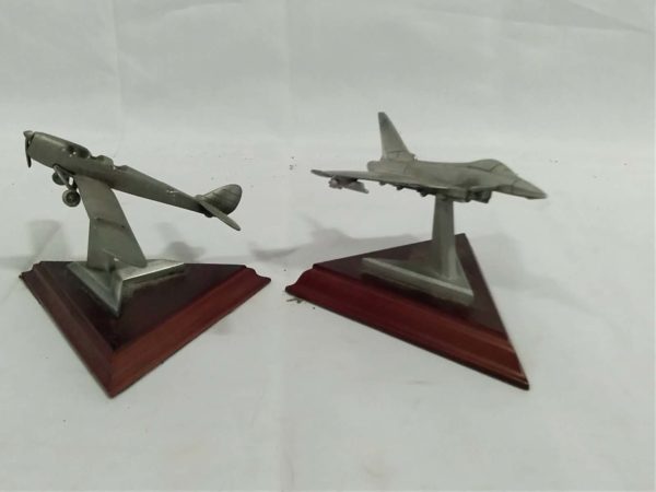 lot 510  2 x model pewter aeroplanes on plinth The Tiger Moth & Eurofighter - Image 2