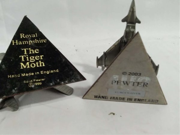 lot 510  2 x model pewter aeroplanes on plinth The Tiger Moth & Eurofighter - Image 4