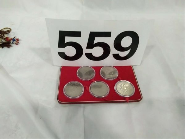 lot 559 5 commemorative coins