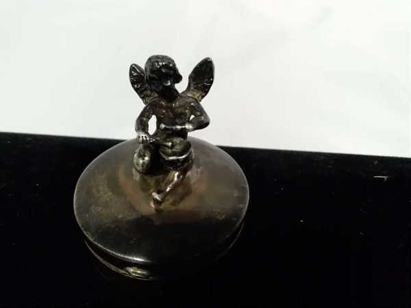 lot 736 sterling silver cherub pill box - Image 5