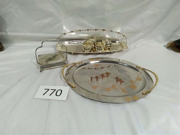 lot 770 vintage serving trays Sardine dish & stand, Bombay napkins