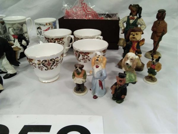 lot 358 collectable mugs, Colclough Royal Albert mugs, animal ornaments - Image 6