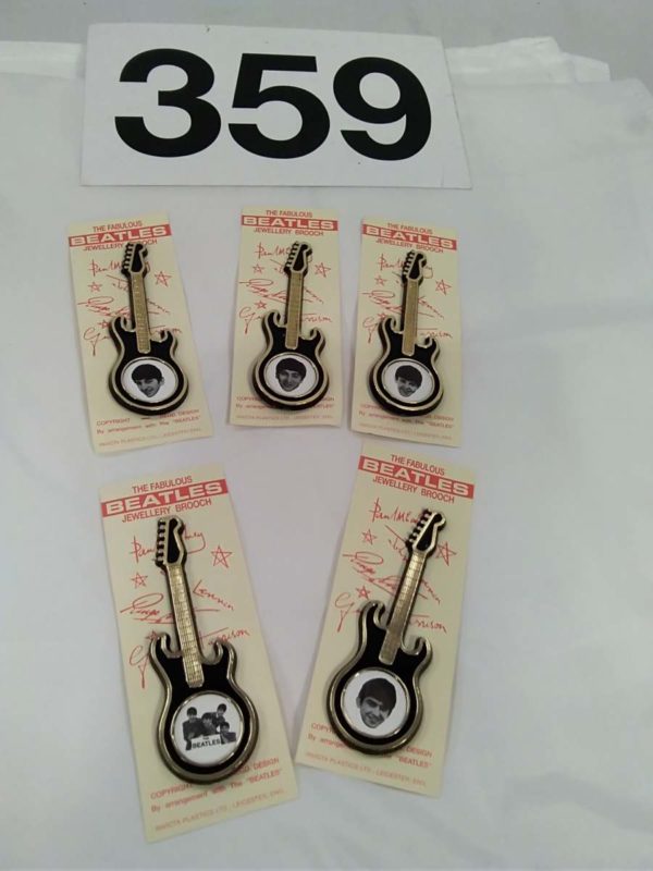 lot 359 Beatles Guitar Jewellery brooches set of 5 on card - Image 2