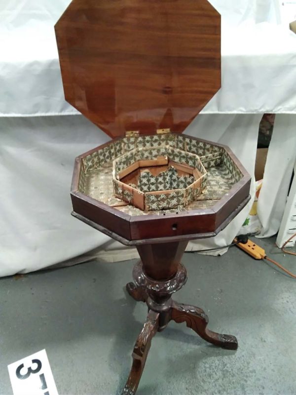 lot 377 antique sewing table – replacement top - Image 3