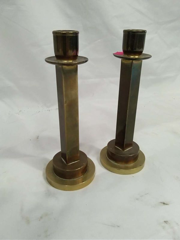 lot 378 pair of heavy brass candlesticks - Image 2