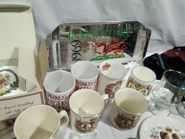 lot 635 Royal Commemorative China, investure plater & various ties – sporting, rugby world cup, ospreys neath, cricket , golf - Image 9