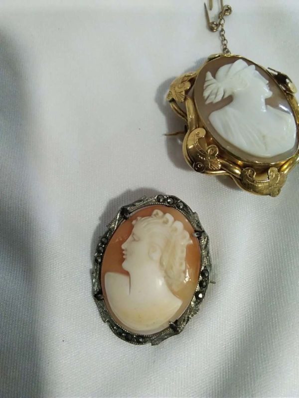 lot 087 2 antique cameo brooches - Image 4