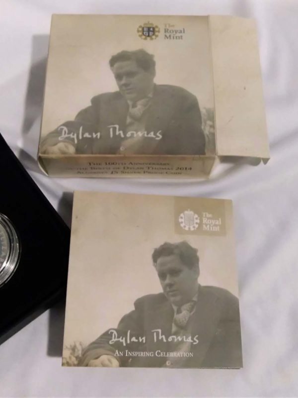 lot 103 cased royal mint 2014 Dylan Thomas silver proof £5 coin - Image 6