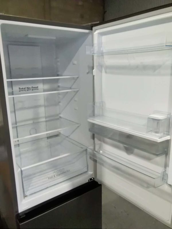 lot 155 fridge freezer - Image 4